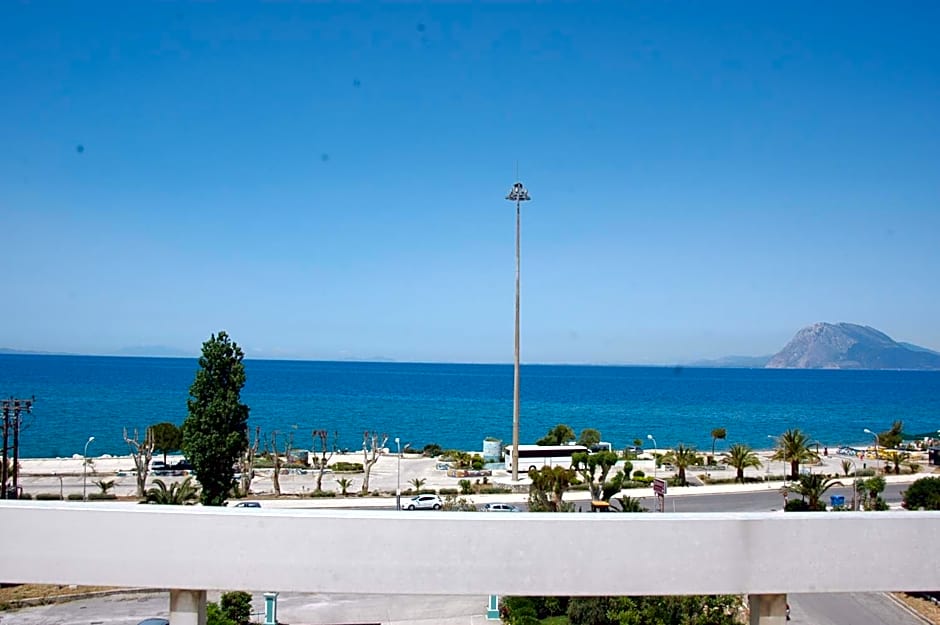 Delfini Hotel