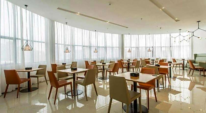 City Comfort Inn Liuzhou Liucheng People Square