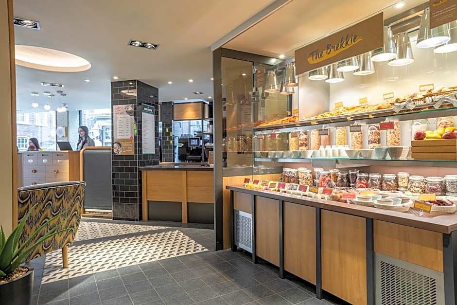 Tune Hotel - London, Liverpool Street