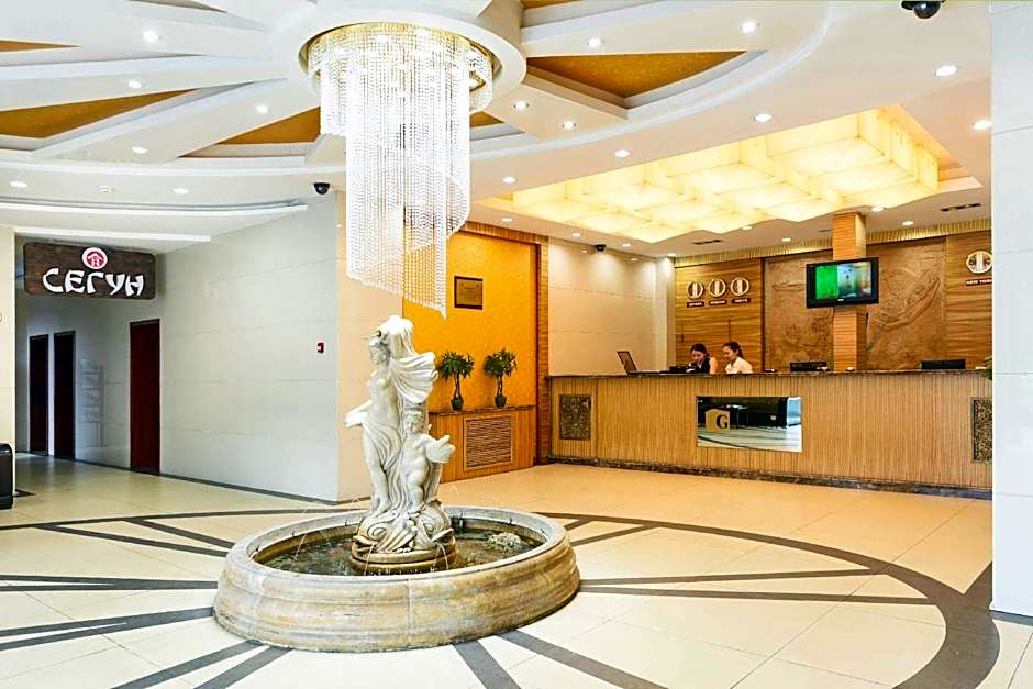 G Empire Hotel