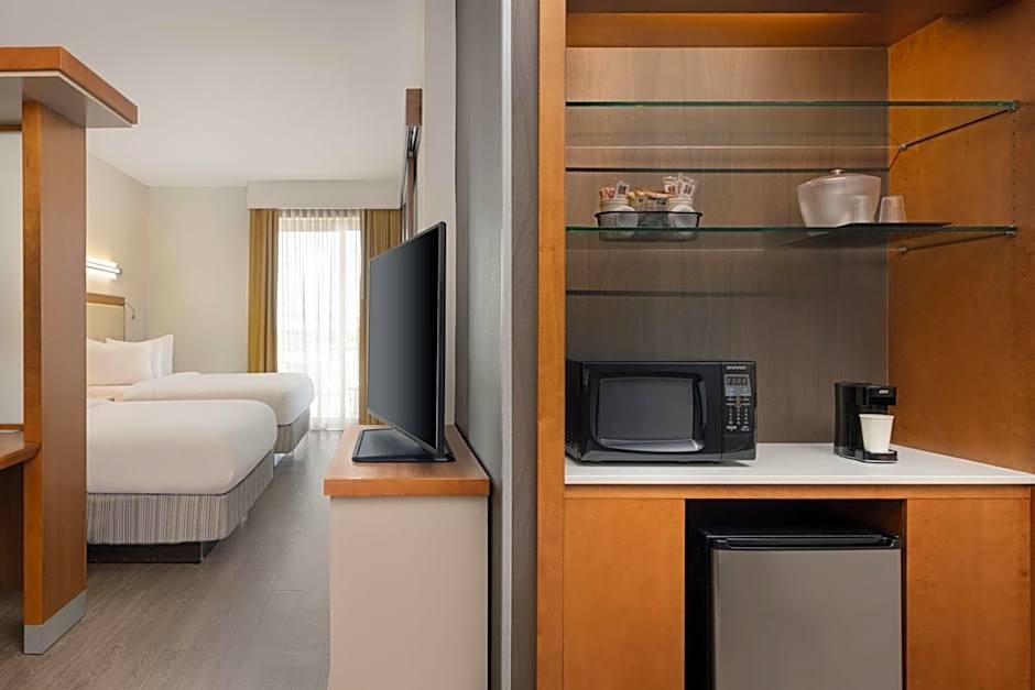 SpringHill Suites Orange Beach at The Wharf