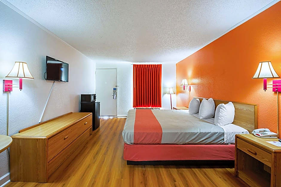Photo 1 of 50 of Motel 6-Perry, GA