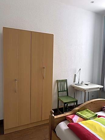 Economy Triple Room with Shared Bathroom