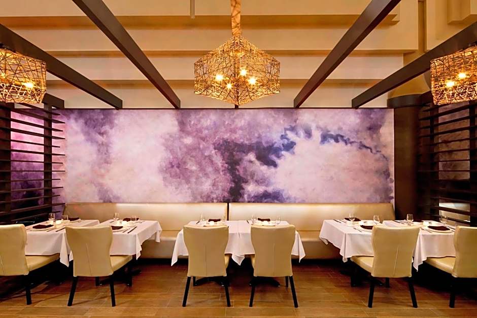Sheraton Laguardia East Hotel