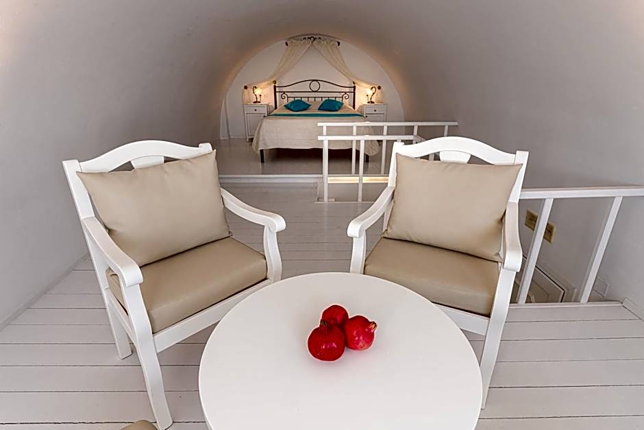 Reverie Santorini Hotel