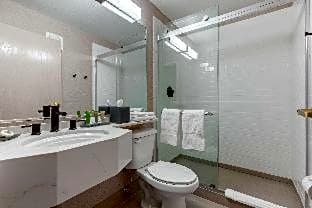 Queen Room - Non-Smoking