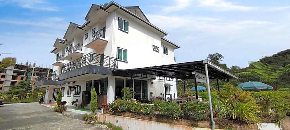 Rovers Inn Guesthouse - Age 11 and Above Only
