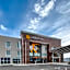 La Quinta Inn & Suites by Wyndham Perry