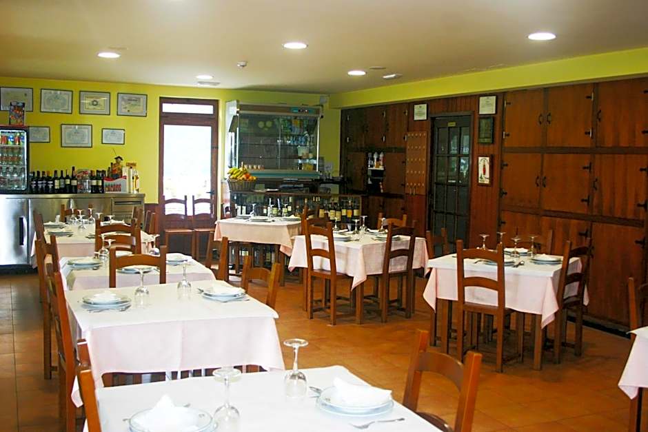 Hotel Restaurante Canero