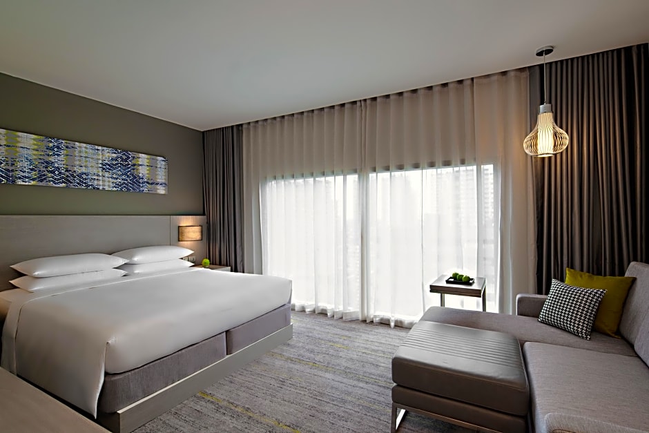 Hyatt Place Bangkok Sukhumvit 24