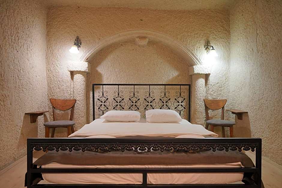 View Cave Hotel