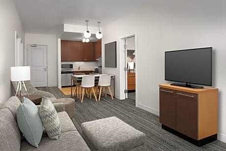 Two-Bedroom Suite