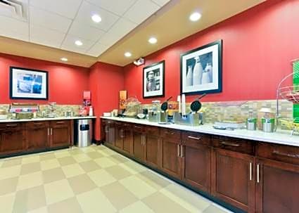 Hampton Inn Corning/Painted Post
