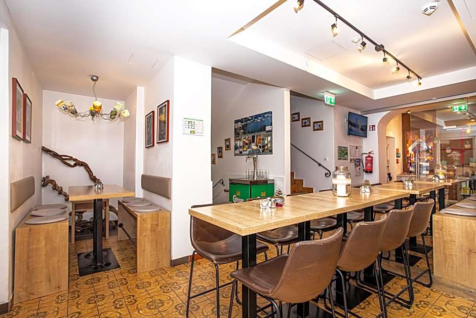 Pension Max SUMMERCARD INCLUDED