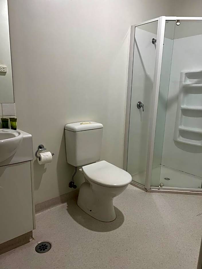 Star Bar Cafe and Hotel