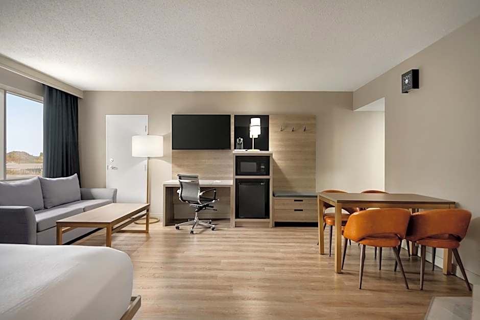 Radisson Hotel Montreal Airport