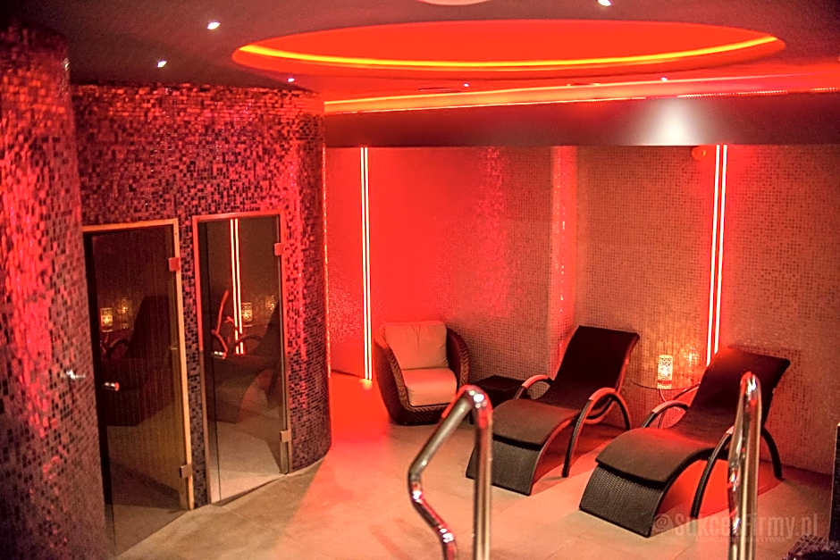 Hotel Astone Conference & Spa