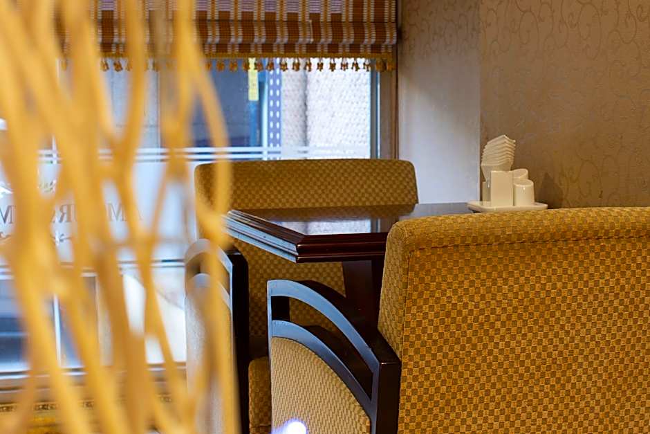 Amour Symphony Hotel