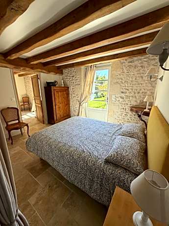 Suite de charme dans une maison charentaise
