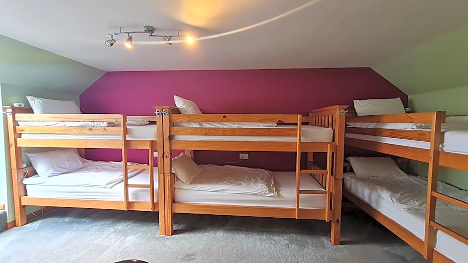 Orcades Hostel