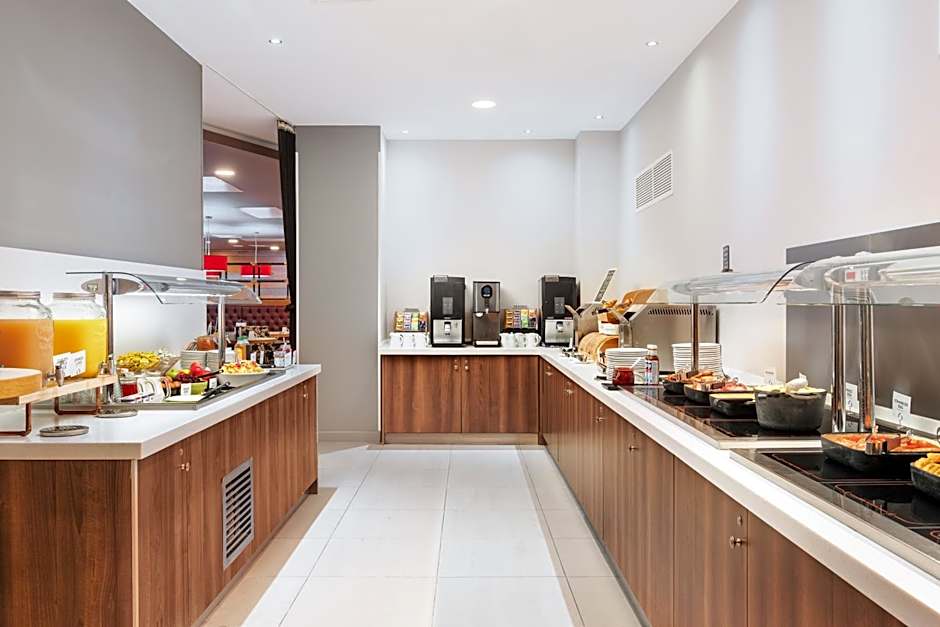 Holiday Inn Manchester-Mediacityuk By IHG