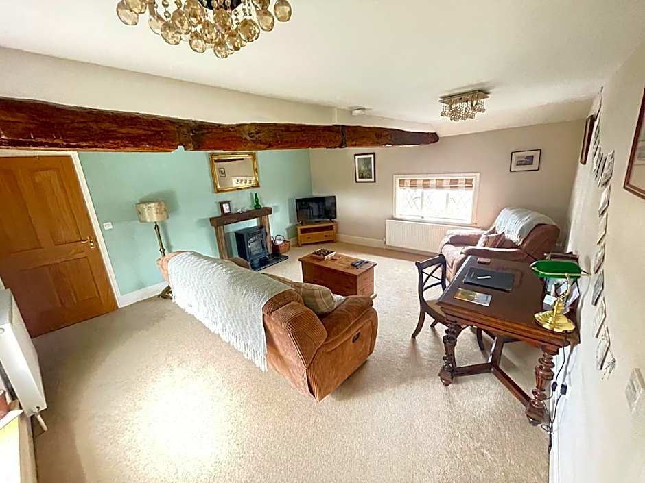 Eagle House - Award Winning B&B and Apartment