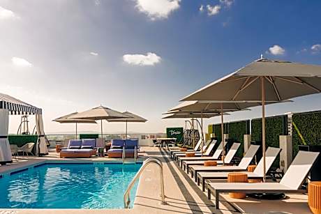 Montrose at Beverly Hills