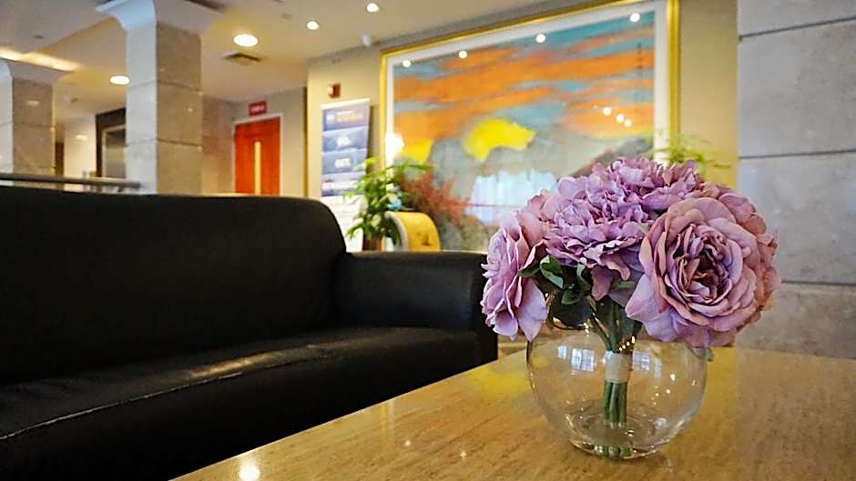 Best Western Queens Court Hotel