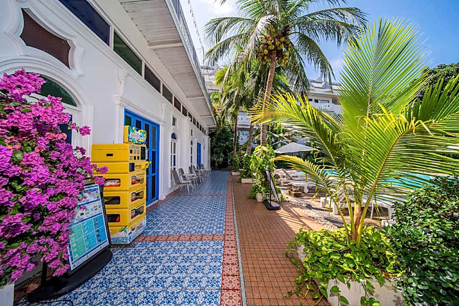 Blue Carina Hotel Phuket