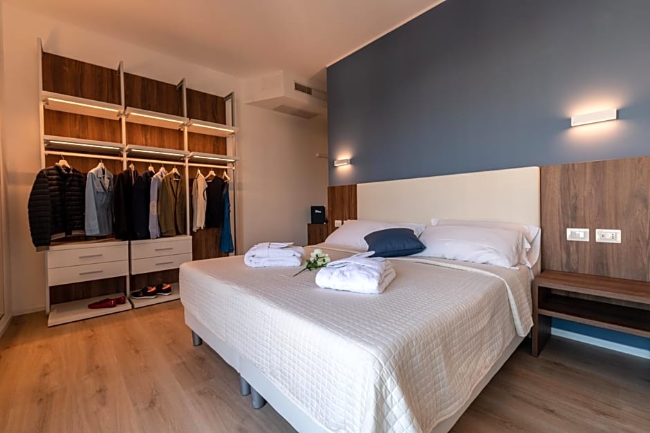 Hotel Mondial