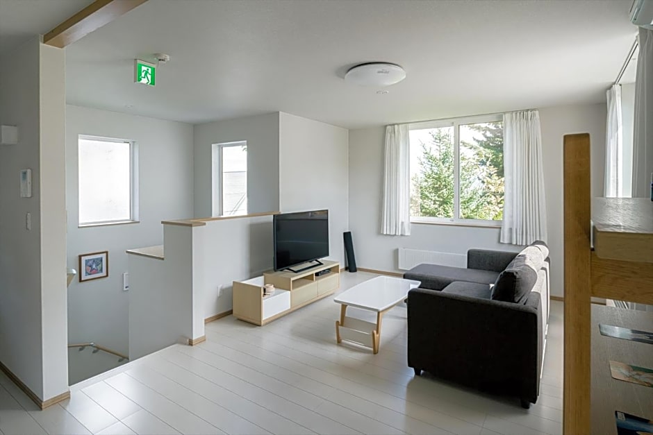 Bliss & Bless Furano