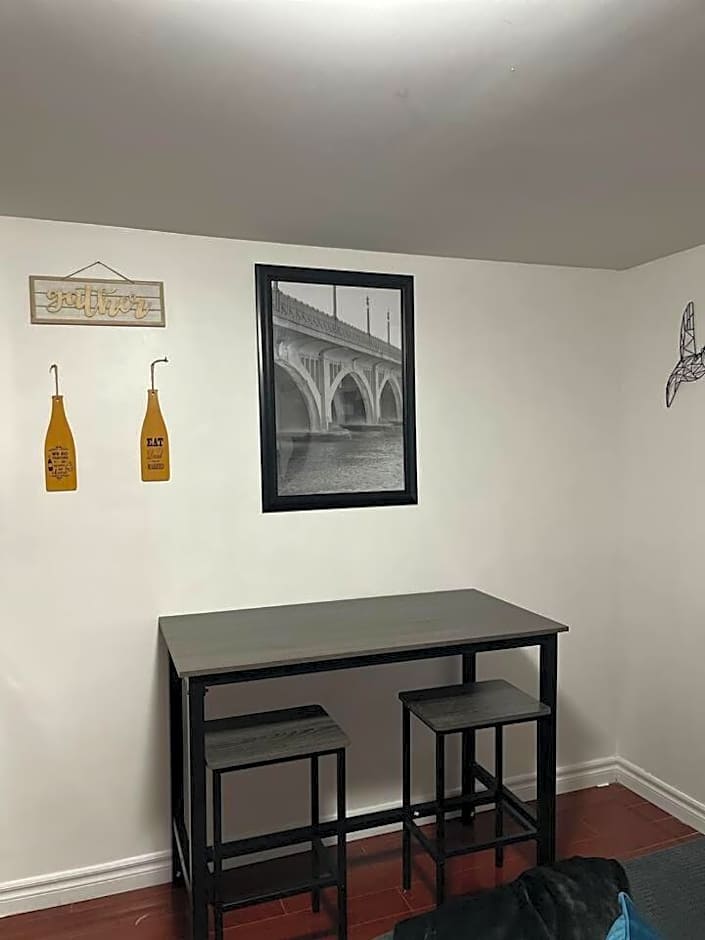 1 bedroom with private entrance