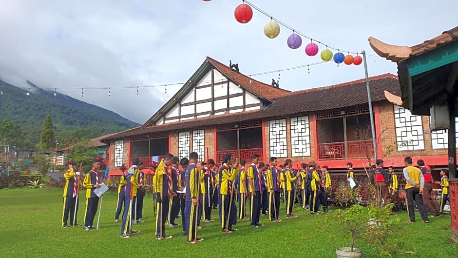 Villa Oriental Curug Nangka