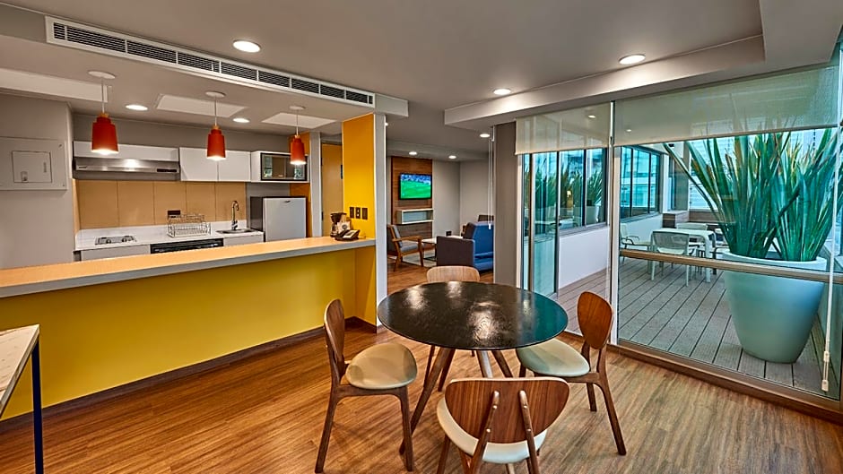 City Express Suites by Marriott Ciudad de México Anzures