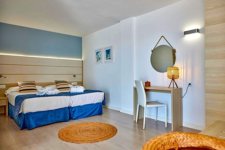 Tomir Portals Suites
