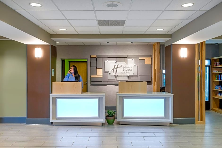 Holiday Inn Express & Suites - Grenada, an IHG Hotel