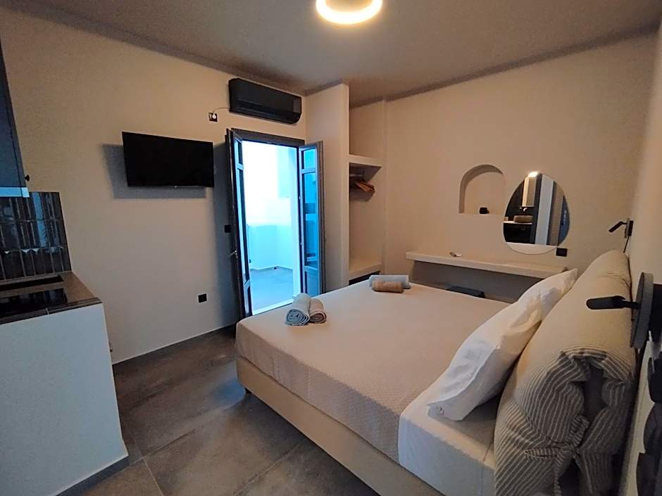 Photo 1 of 5 of 1 Double Bed or 2 Beds, Pool View