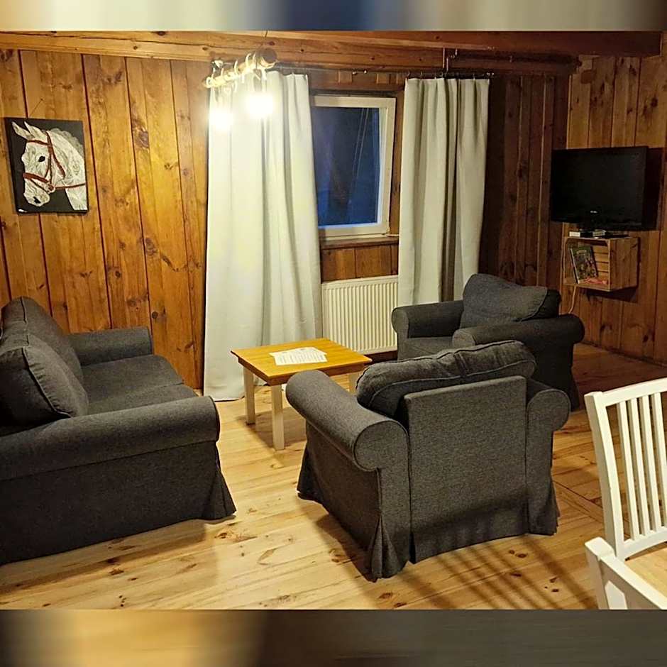 Ranczo w lesie - domki z jacuzzi