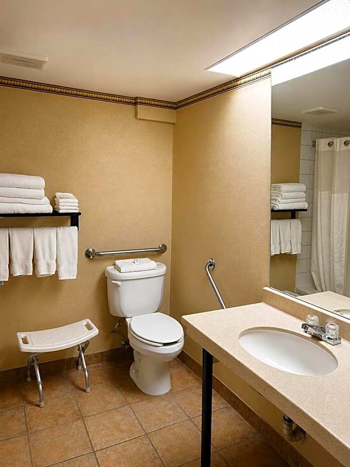 Ramada by Wyndham Trenton