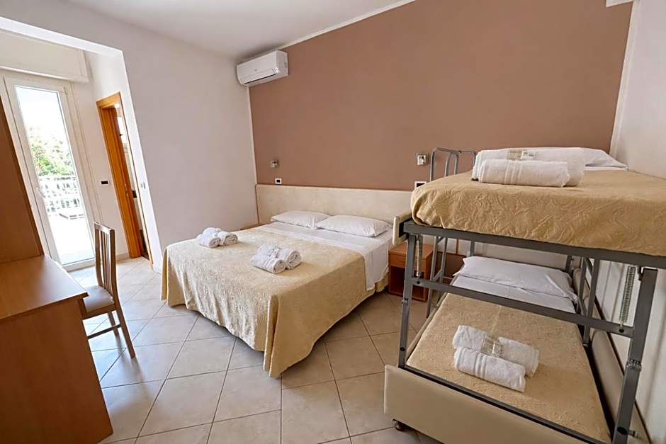 Hotel Favorita Easy Stay Room Only