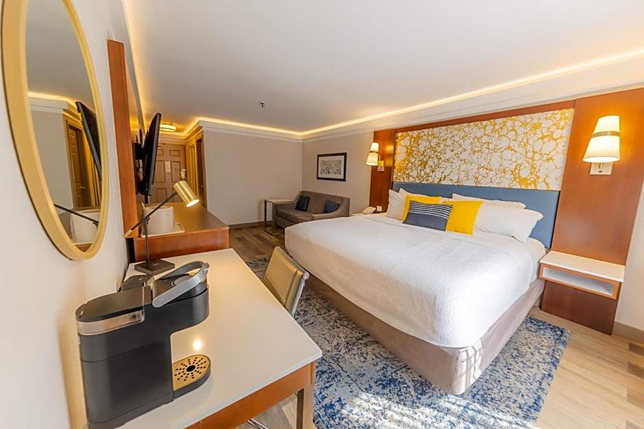 The Westfield Inn, BW Signature Collection