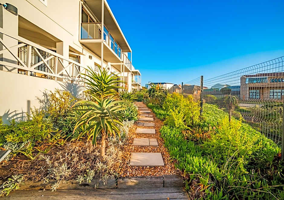 On the Beach Guesthouse Jeffreys Bay