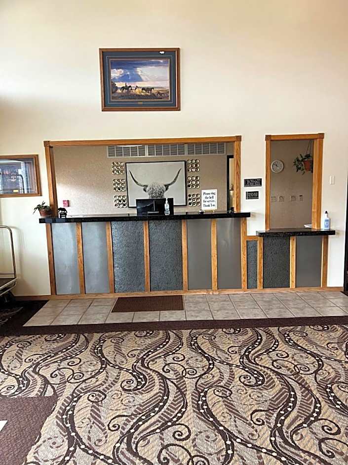 Serena Inn & Suites
