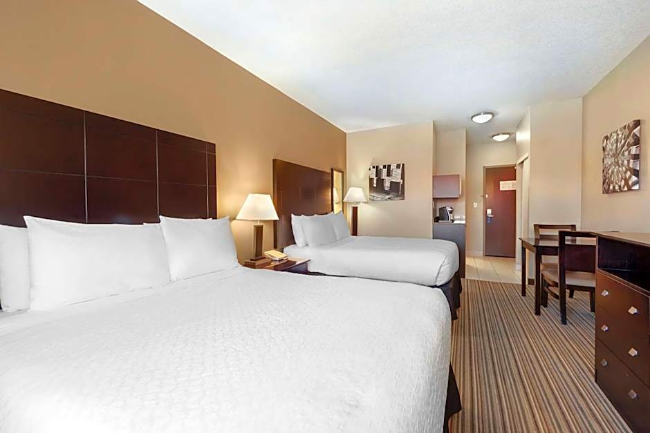 Best Western Plus Peace River Hotel & Suites