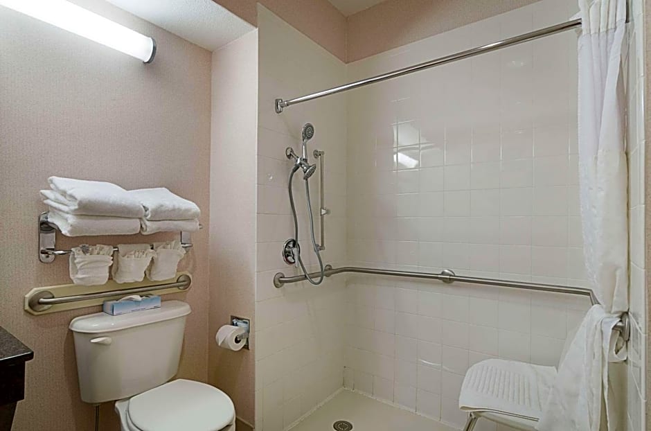 Quality Suites