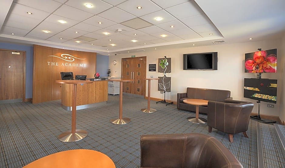 Holiday Inn Manchester Central Park By IHG