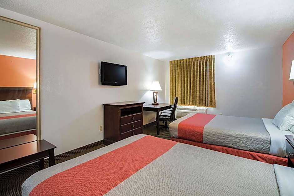 Motel 6-Marion, IL