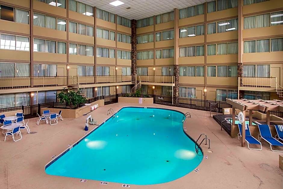 Wyndham Garden Westlake