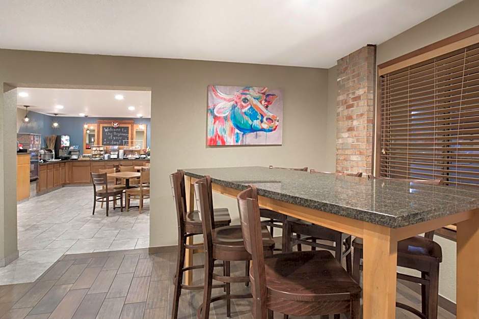 AmericInn by Wyndham Mount Pleasant