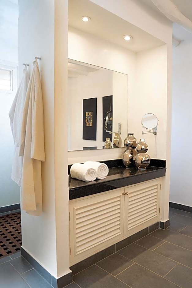 Lion in the Sun Boutique Hotel & Spa